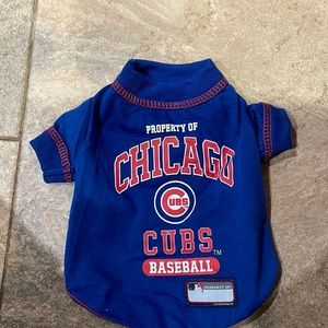 Dog shirt Chicago Cubs. Bought at Wrigley field, new without tags